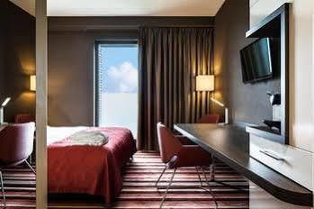 Best Western Plus Grand Winston Райсвайк Екстериор снимка